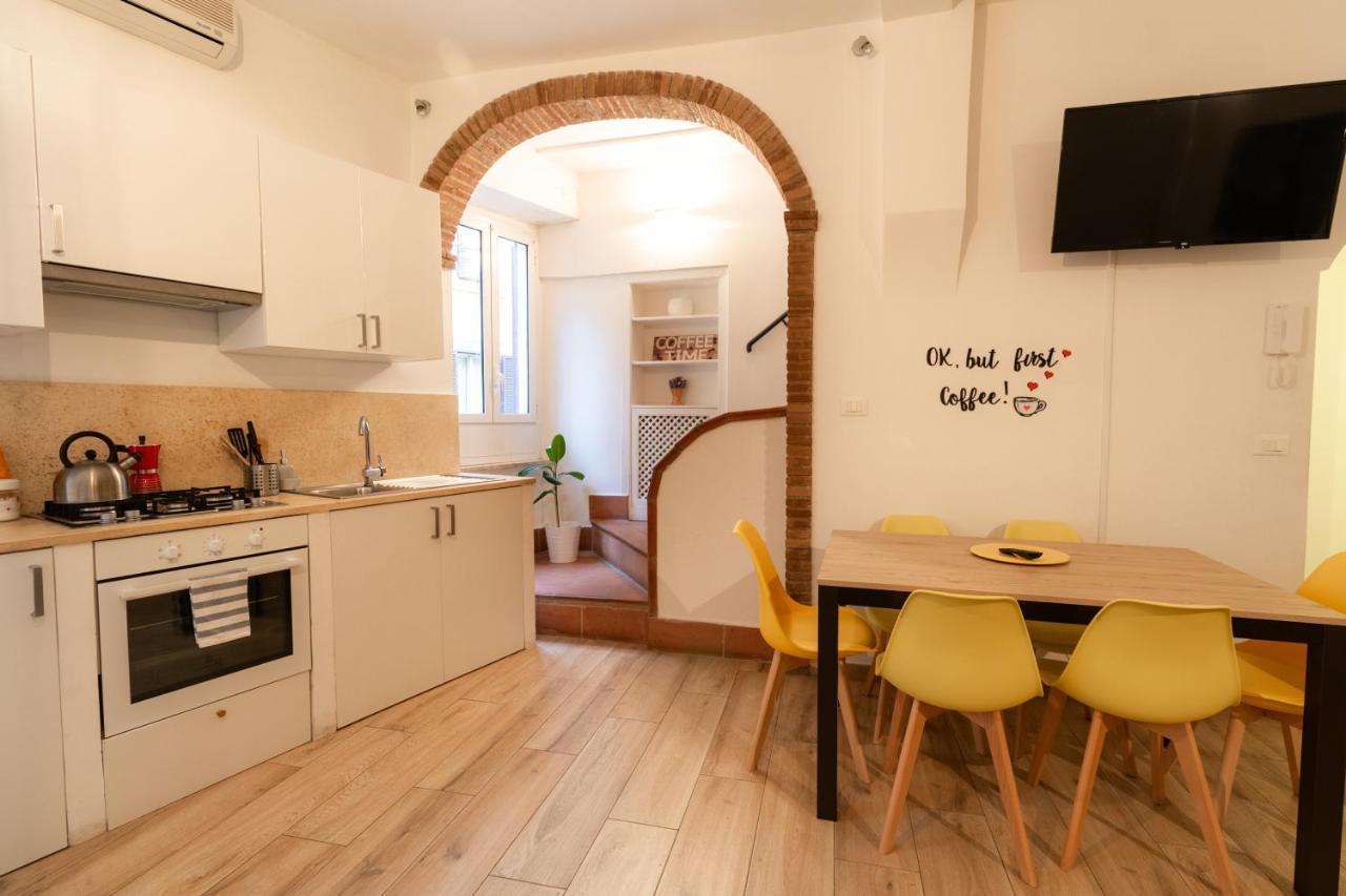 Trastevere Four Seasons Trilussa 2 Apartment *